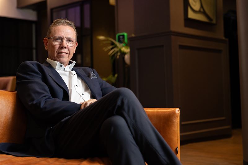 Jarno Suominen on työskennellyt NoHo Partnersin varatoimitusjohtajana vuodesta 2020, ja hän on samalla yhtiön Suomen maajohtaja ja Suomen johtoryhmän puheenjohtaja. Suominen on myös yhtiön merkittävä osakkeenomistaja. 