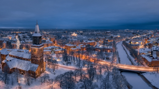 Kongresseilla ja yritystapahtumilla on keskeinen vaikutus matkailun ja ylipäätään talouden elpymiseen.