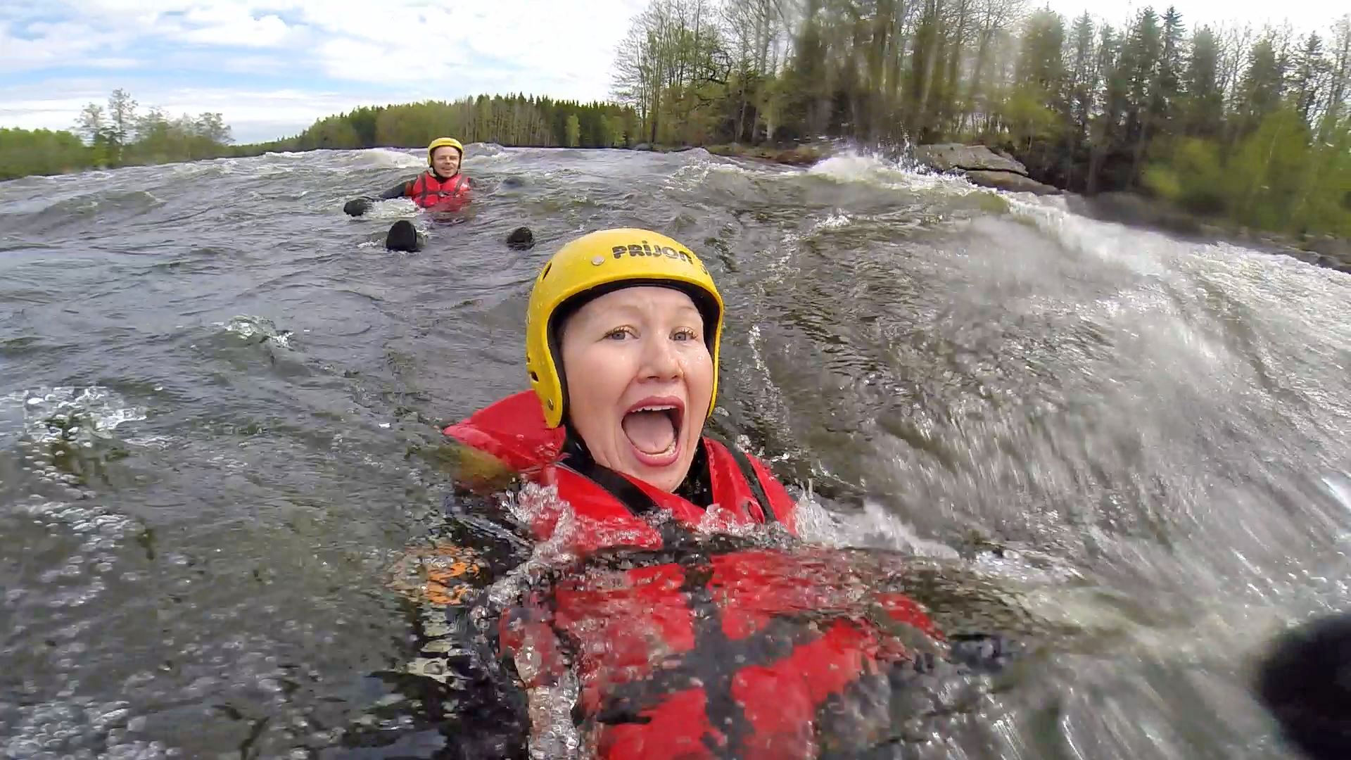 Koskiuintia Kymijoella. 