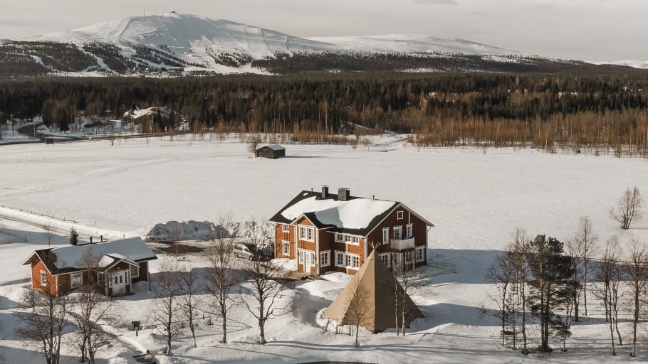 Aurora Estatella on 7 huonetta ja 50 paikkainen fine dining ravintola.