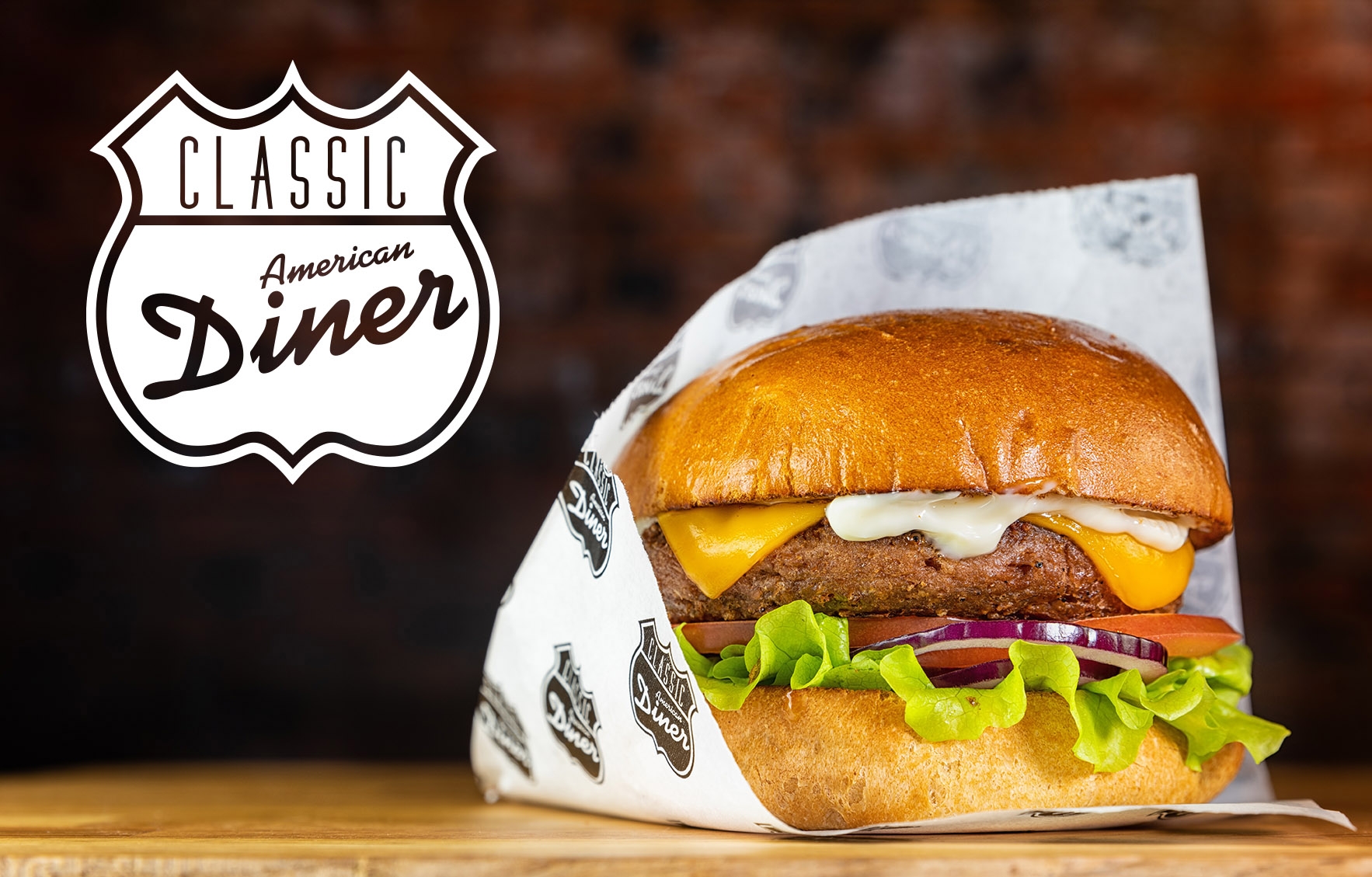 Classic American Dinereissa Beyond Meat -burgeriannoksen voi valita kokonaan vegaanisena