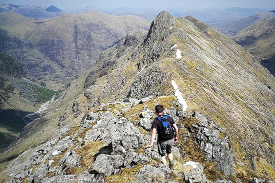 ”Eettinen matkailun elpyminen arktisissa yhteisöissä” (ETRAC) -hankkeessa rakennetaan matkailuyrittäjille ja -kehittäjille tarkoitettu digitaalinen koulutus- ja innovaatioalusta
