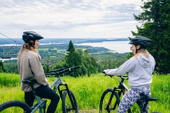 Vuokatin Matkailukeskus Oy jatkaa tehtäväänsä Vuokatin matkailubrändin vahvistajana. Kuva Vuokatin Matkailukeskus Oy